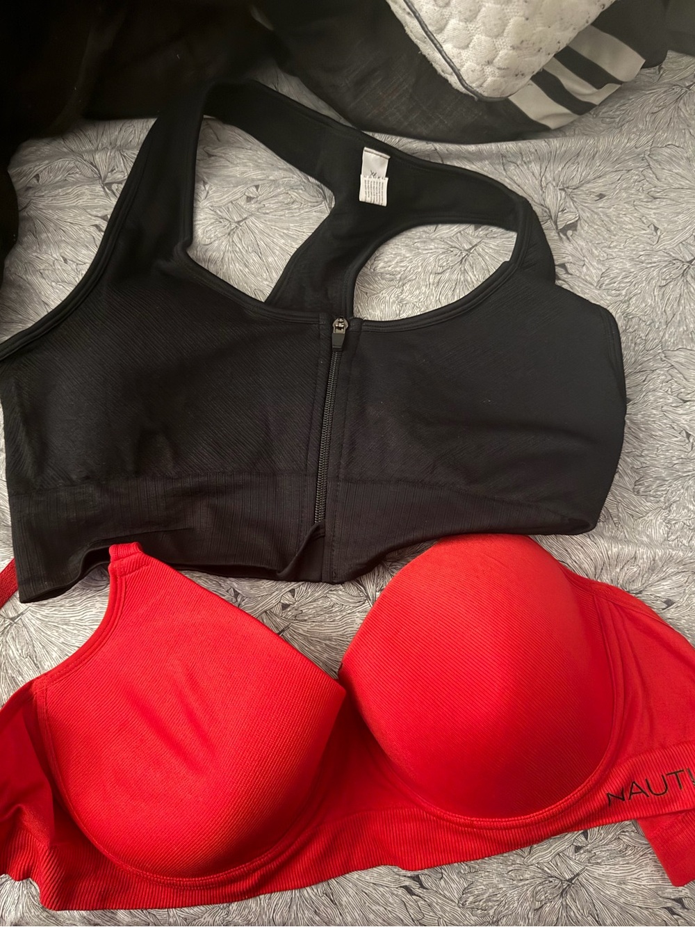 Sports Bras 4 Pack